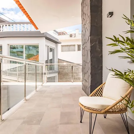 Vellure By Homie * Funchal (Madeira)