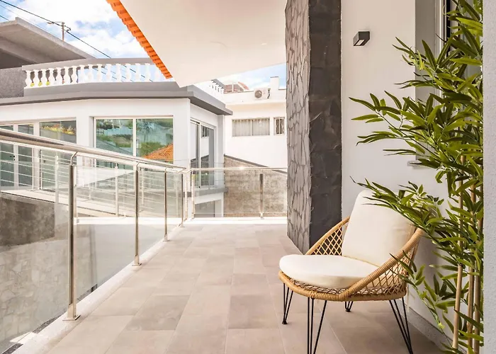 Vellure By Homie * 丰沙尔