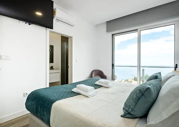 Vellure By Homie * Funchal (Madeira)