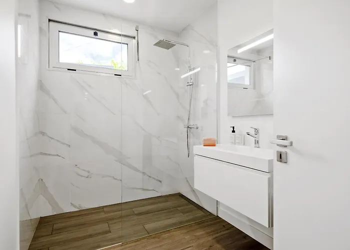 Vellure By Homie Vila Funchal (Madeira)